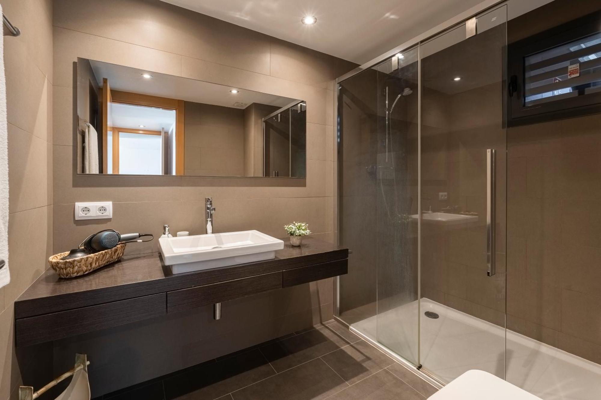 Apartamento Con Gran Terraza Delante Del Mar Roses Eksteriør billede